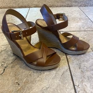 Michael by Michael Kors wedge sandal. Tan. Size 8
